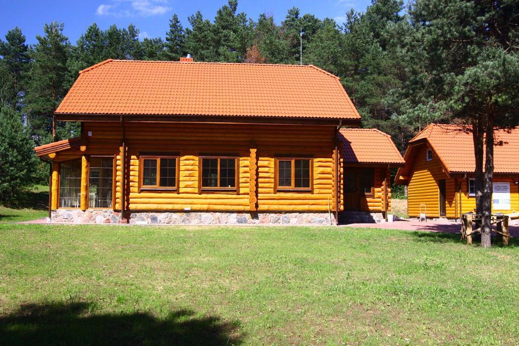 Penzion Asvejos Slenis Suzionys Exteriér fotografie